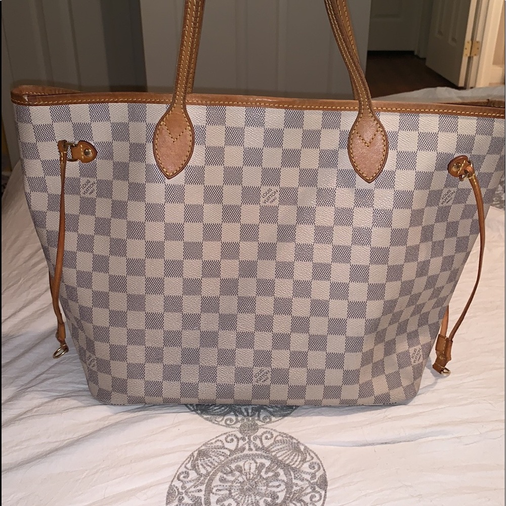 AUTHENTHIC Louis Vuitton Damier Azur Neverfull MM